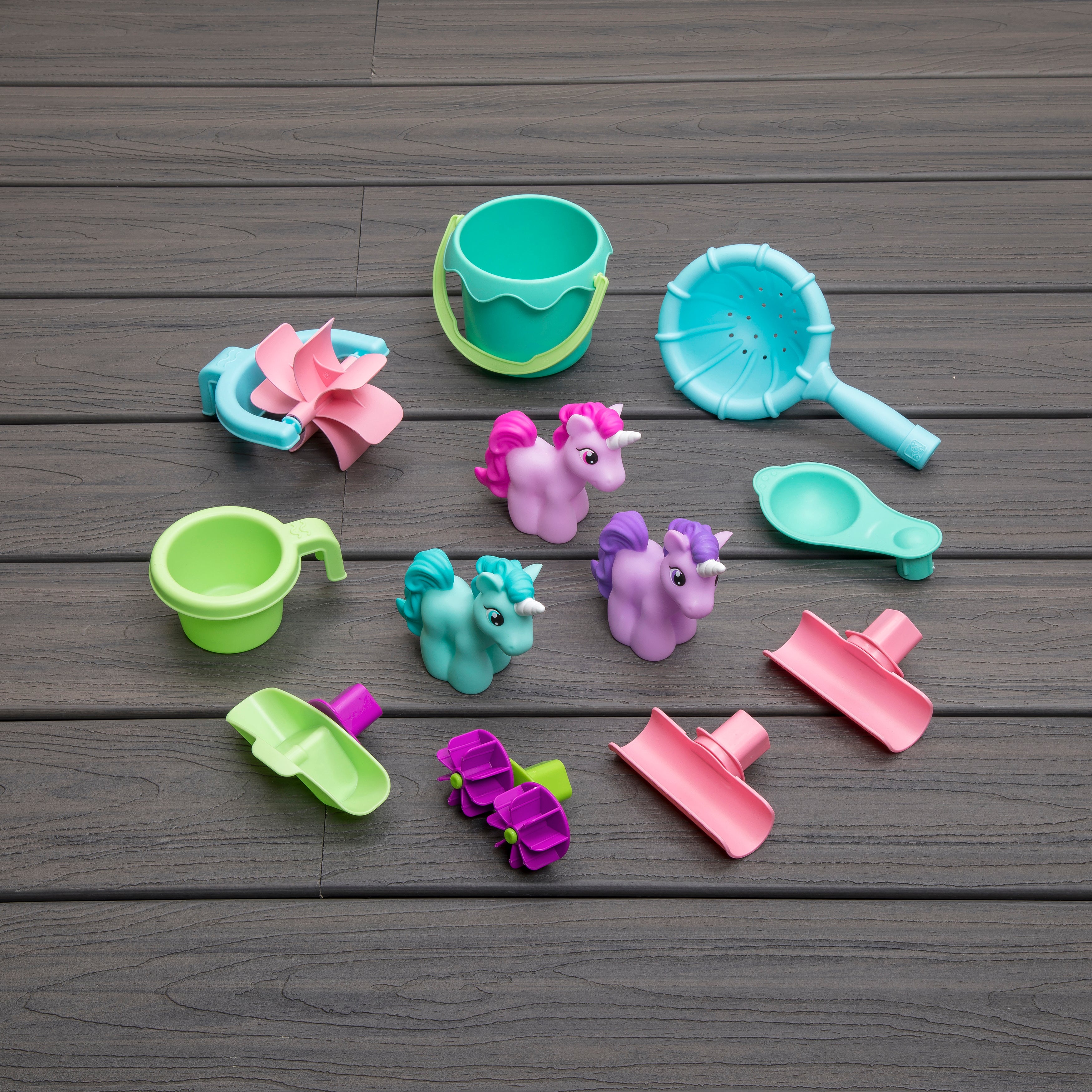 STEP2 Rain Showers & Unicorns Water Table™