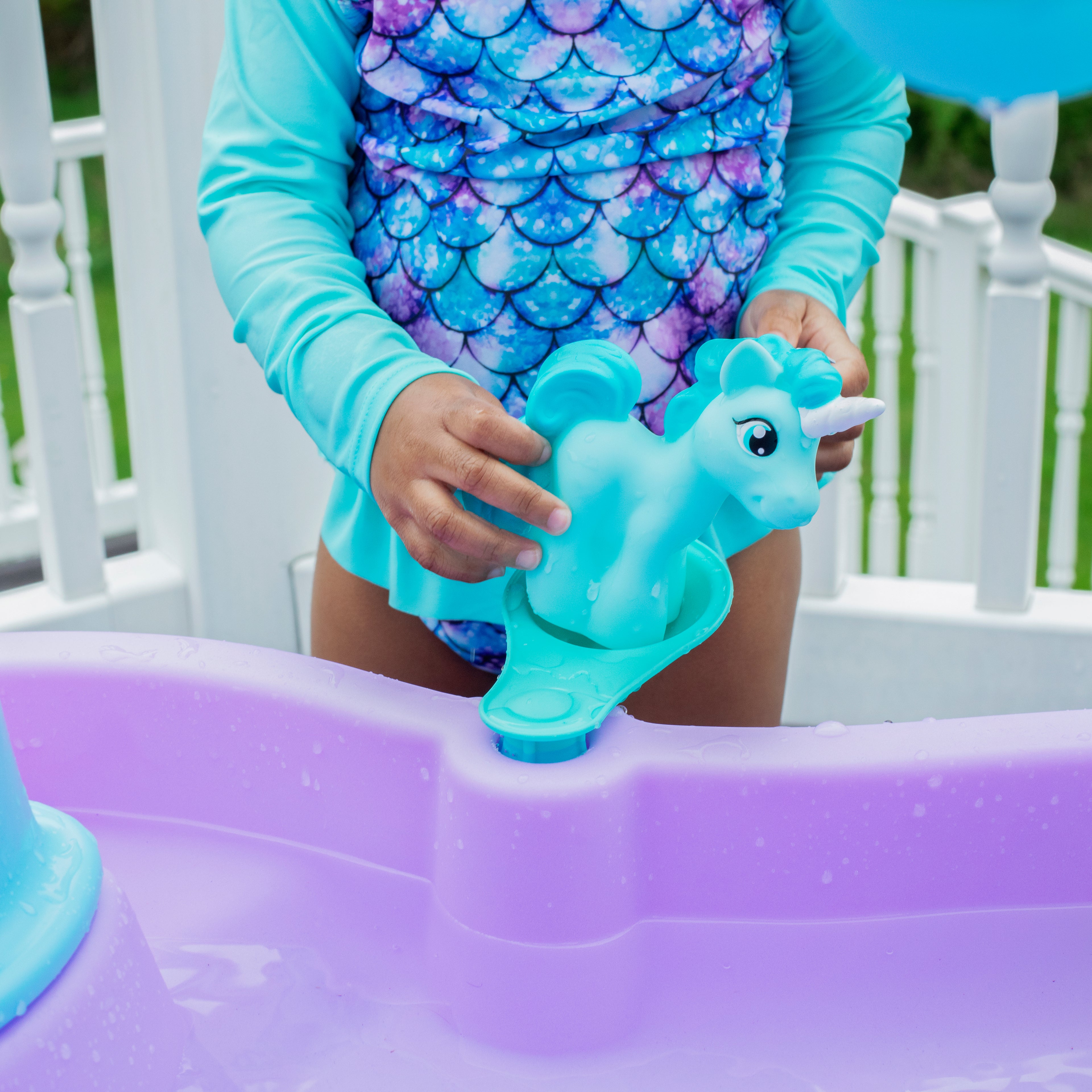 STEP2 Rain Showers & Unicorns Water Table™