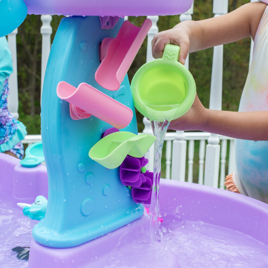 STEP2 Rain Showers & Unicorns Water Table™