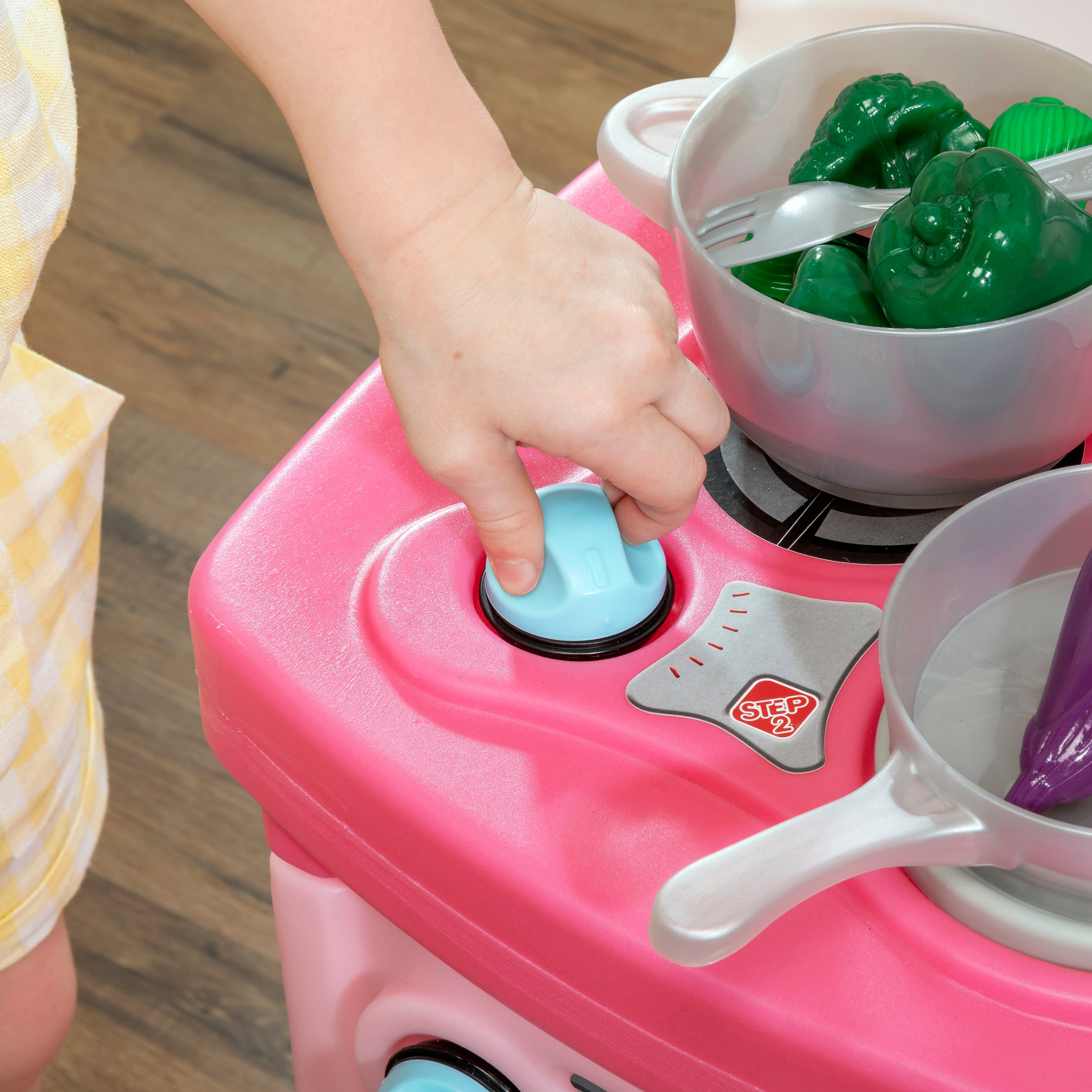 STEP2 Fun with Friends Kitchen Pink - NOW IN STOCK!