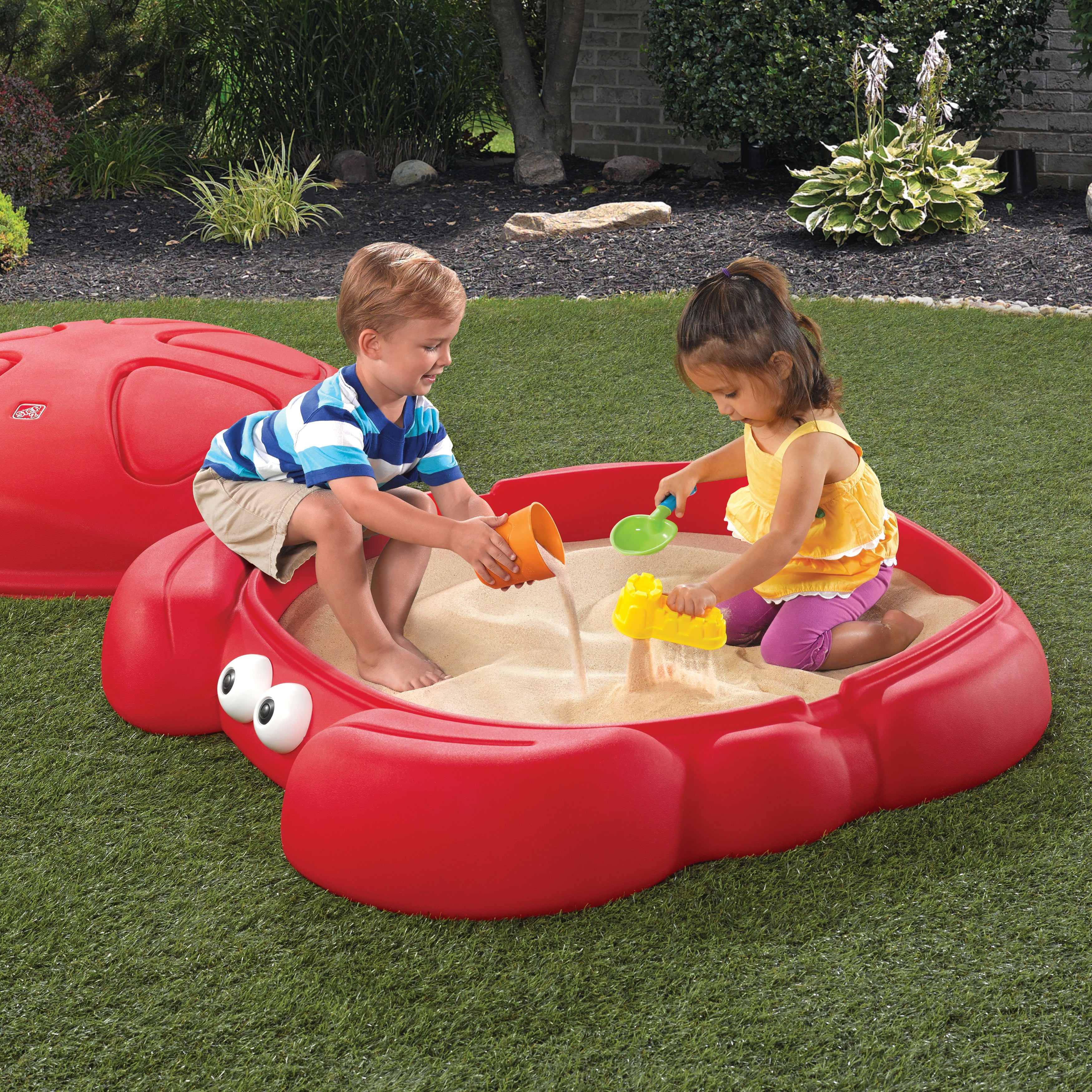 STEP2 Crabbie Sandbox
