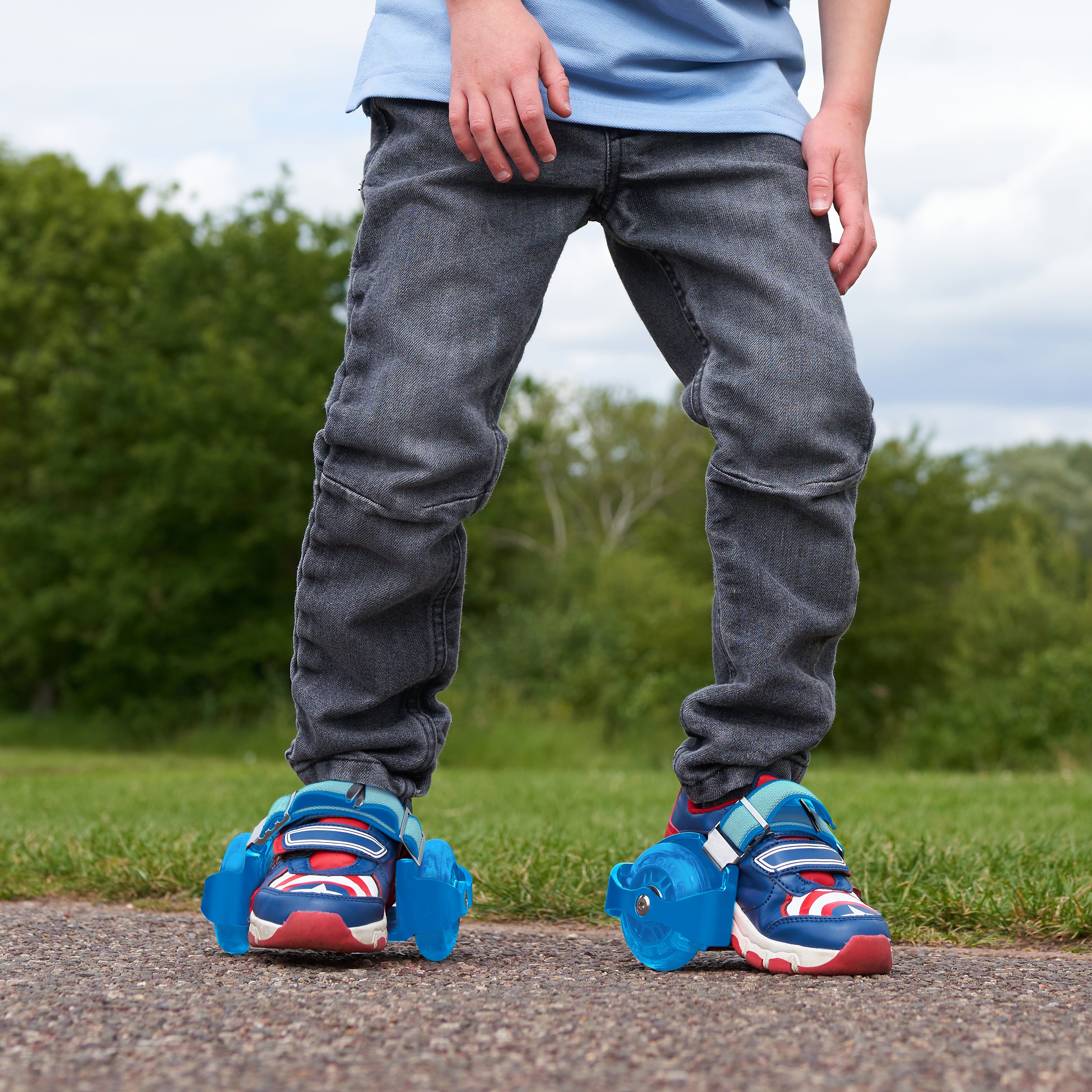 ZINC STREET GLIDERS BLUE